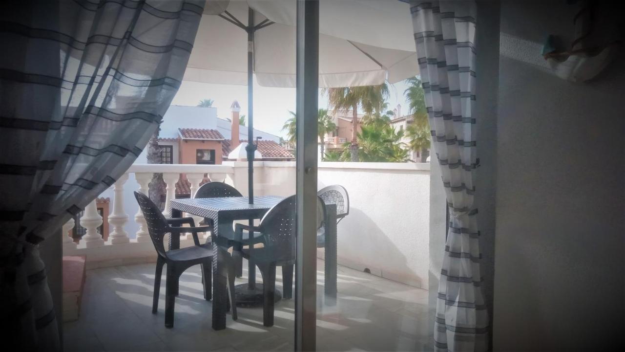 Duquesa Beach Torrevieja Exterior photo
